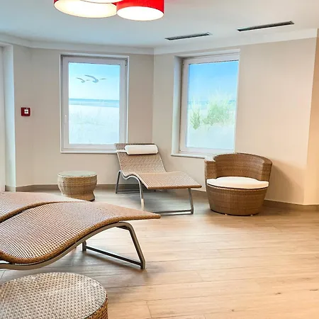 Apartment Baltischer Hof 51 *